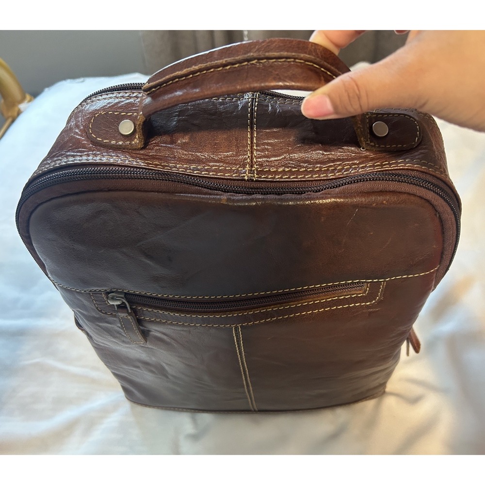 Jack Georges Voyager Brown Leather Convertible Messenger Bag to Backpack. Pre-ow - Picture 2 of 15